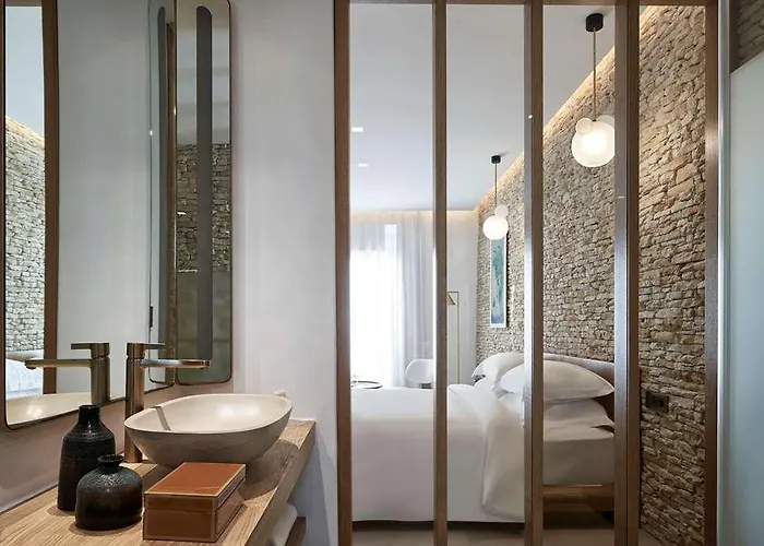 Myconian Naia Hotel 5*